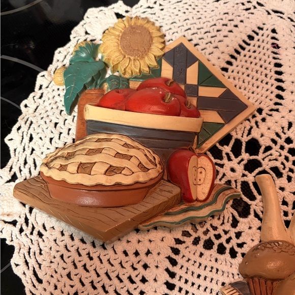 Sunflower Kitchen Decor Set - Picture 3 of 5